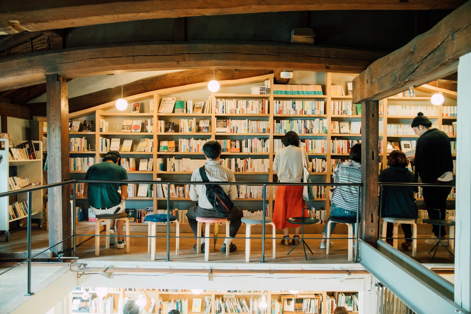 上田市の実店舗 本と茶 NABO